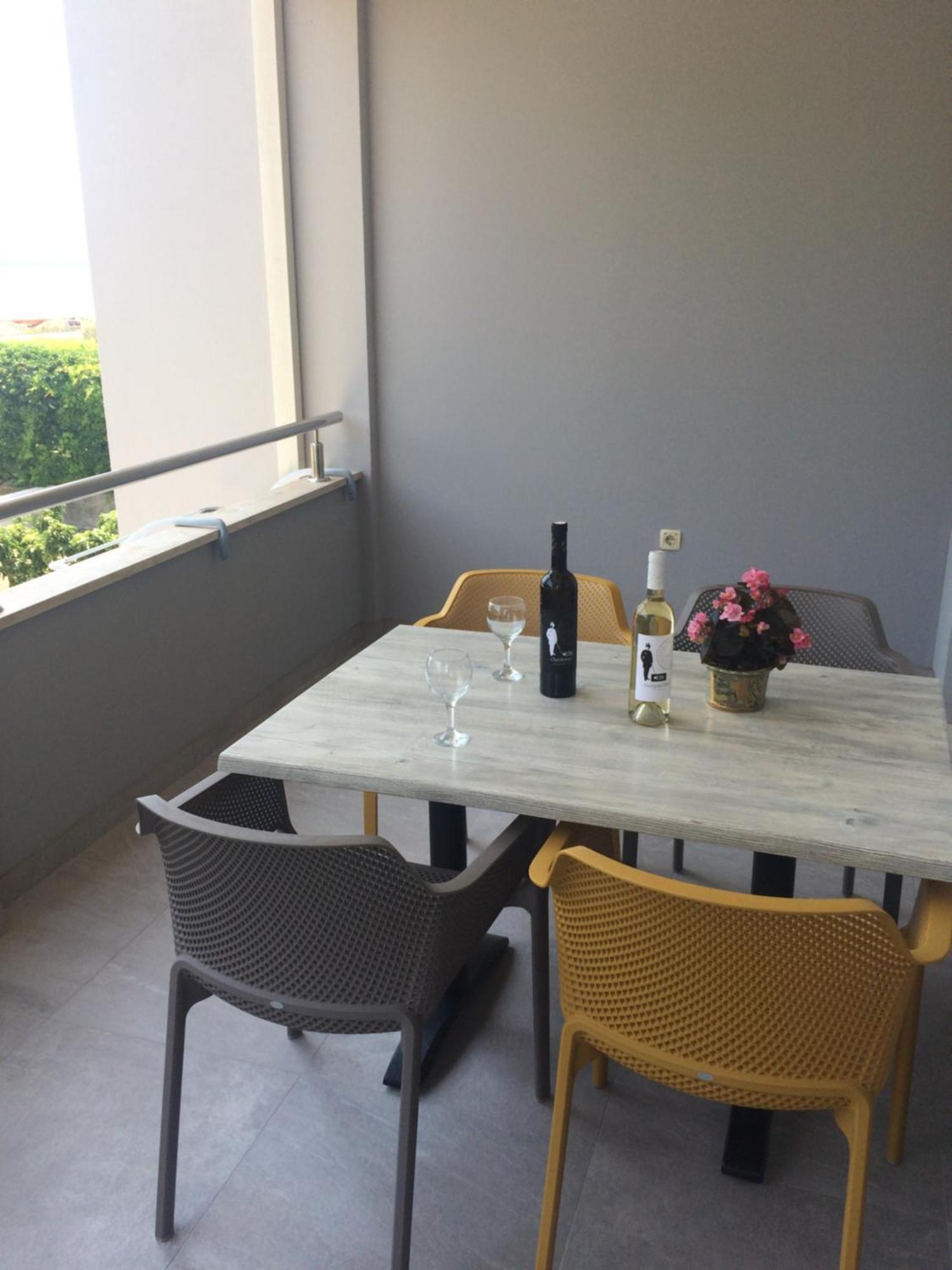 אומיס Apartments Ante מראה חיצוני תמונה