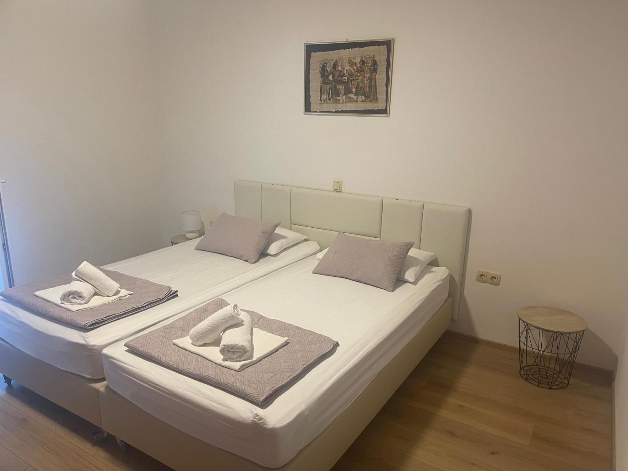 אומיס Apartments Ante מראה חיצוני תמונה