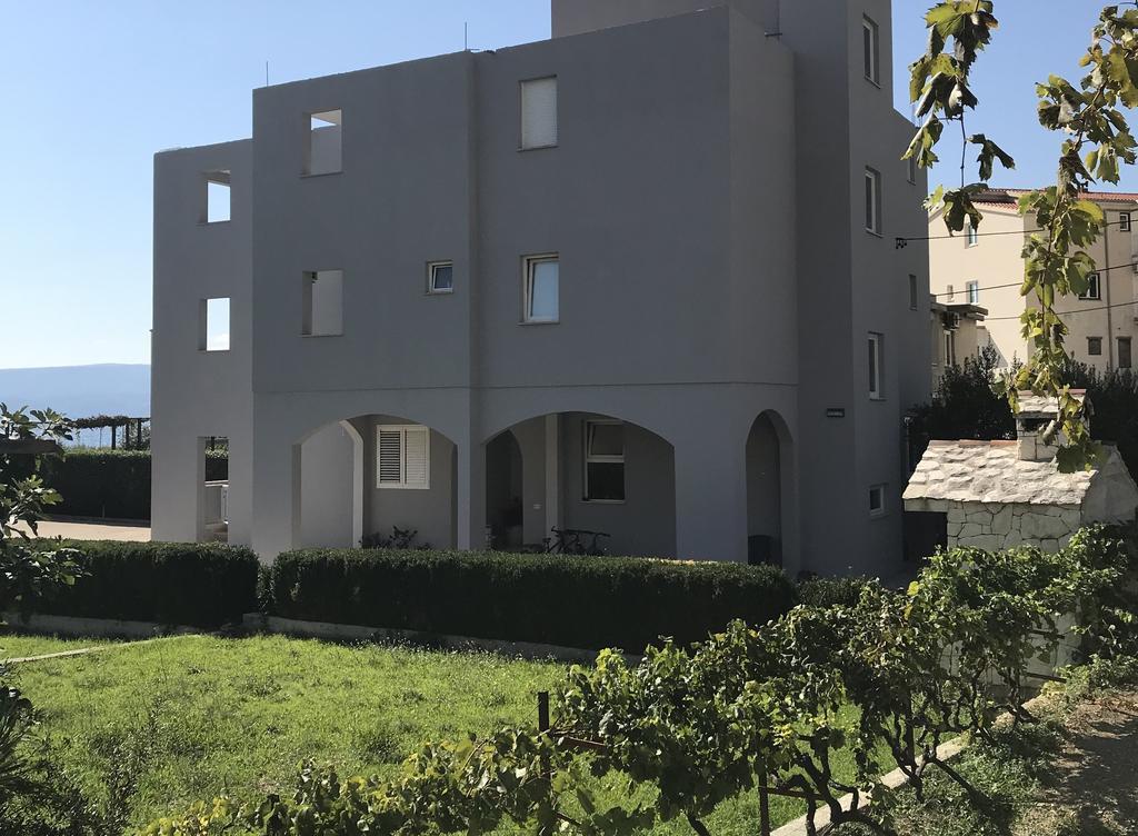 אומיס Apartments Ante מראה חיצוני תמונה